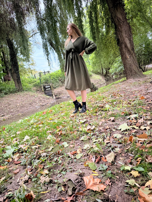 Robe mi-longue